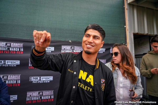 Robert Garcia not worried about Errol Spence’s size for Mikey Garcia